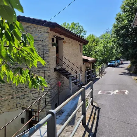 شقة Riparo Del Ghiro Solo Per Audaci Caprauna